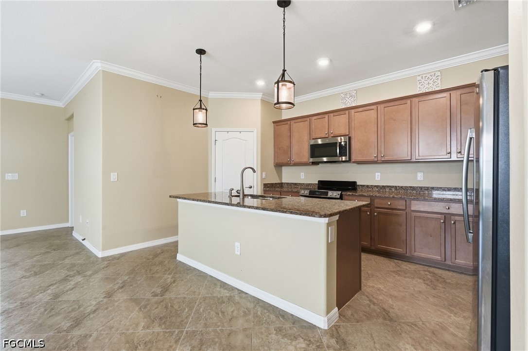 2007 Parson Street Naples, FL 34120 - Photo 7 of 34