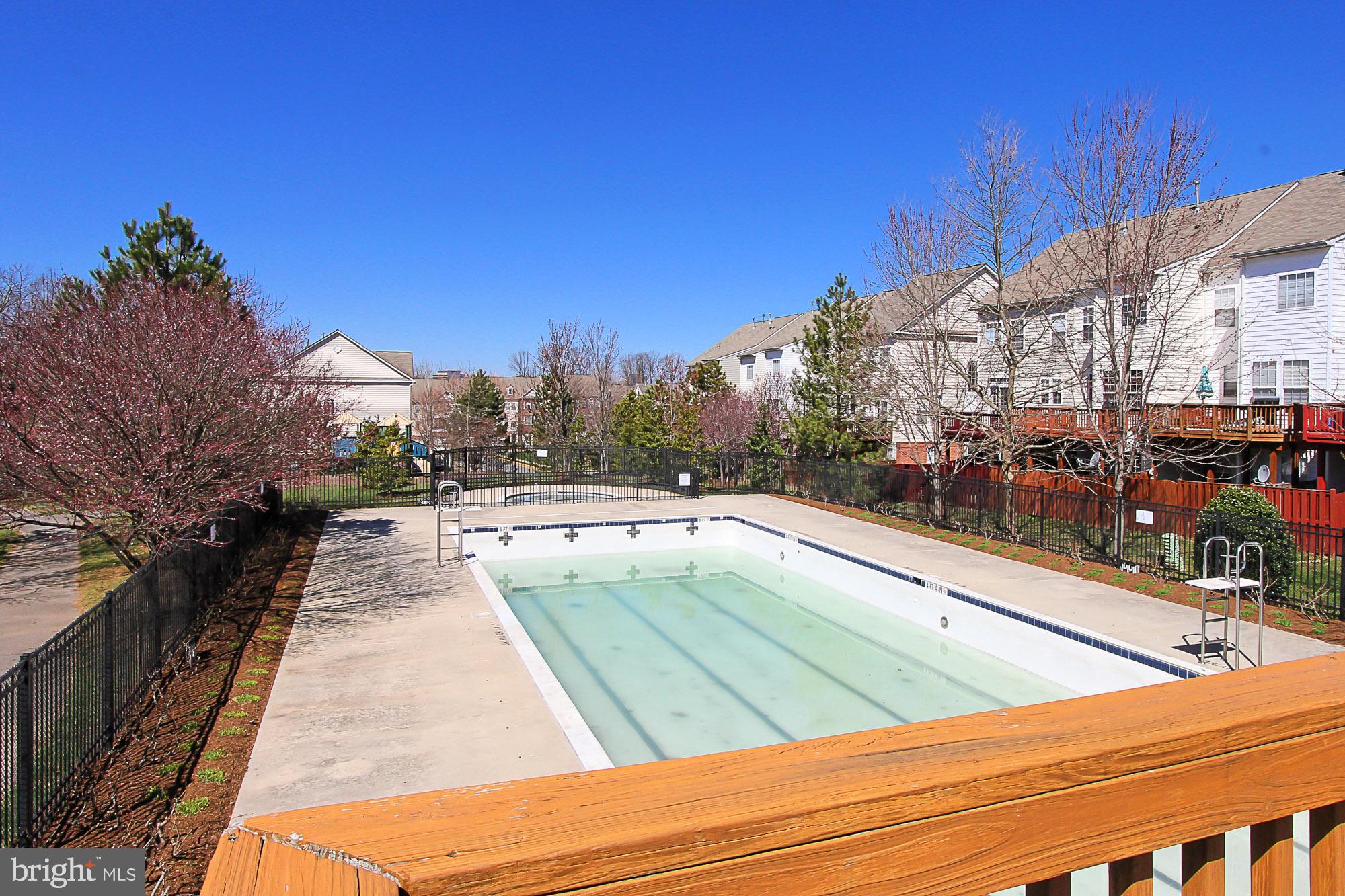 11576 Cavalier Landing Court, Unit 901B Fairfax, VA 22030 - Photo 39 of 39 Pool