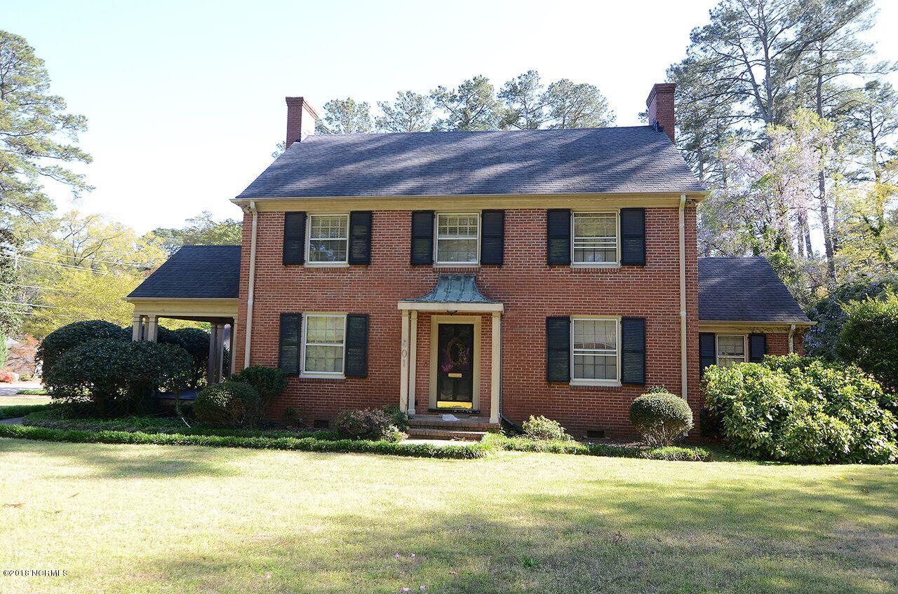 801 Raleigh Rd Parkway West Wilson, NC 27893 - Photo 1 of 17 Front View