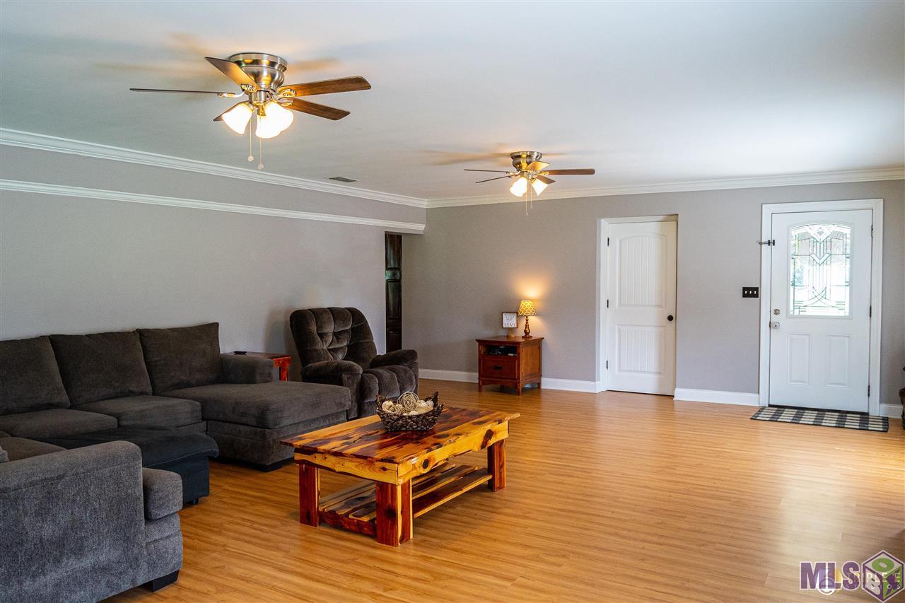 13735 Friendship Road Walker, LA 70785 - Photo 8 of 30