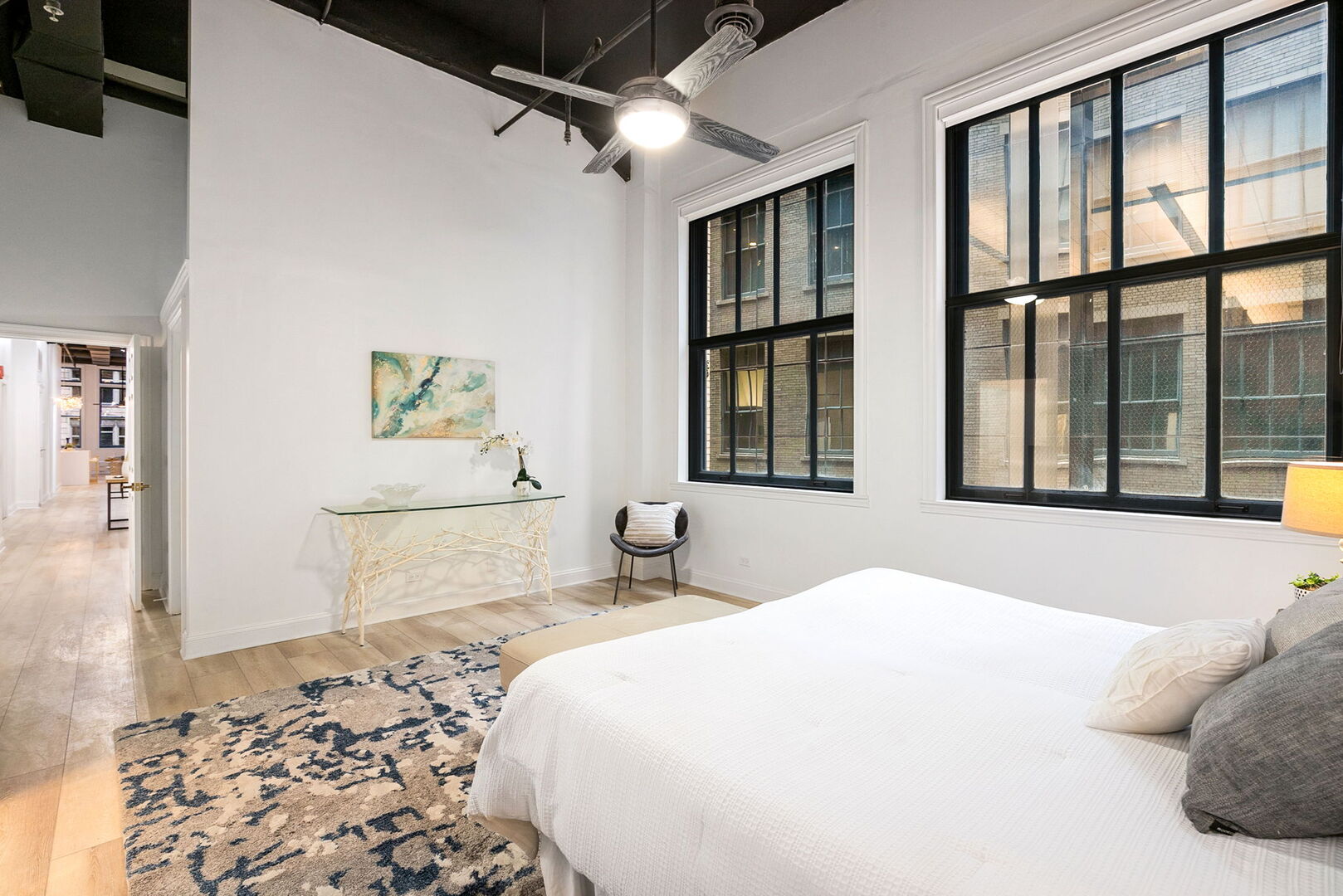 120 South State Street, Unit 4 Chicago, IL 60603 - Photo 20 of 33