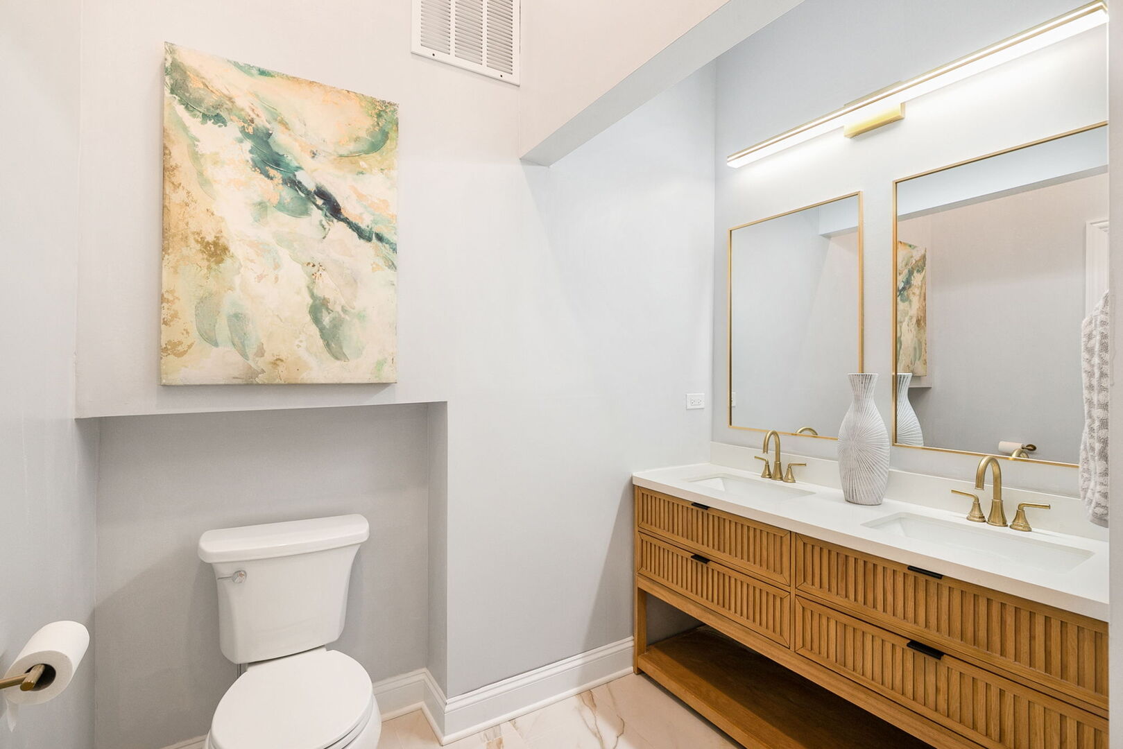 120 South State Street, Unit 4 Chicago, IL 60603 - Photo 22 of 33