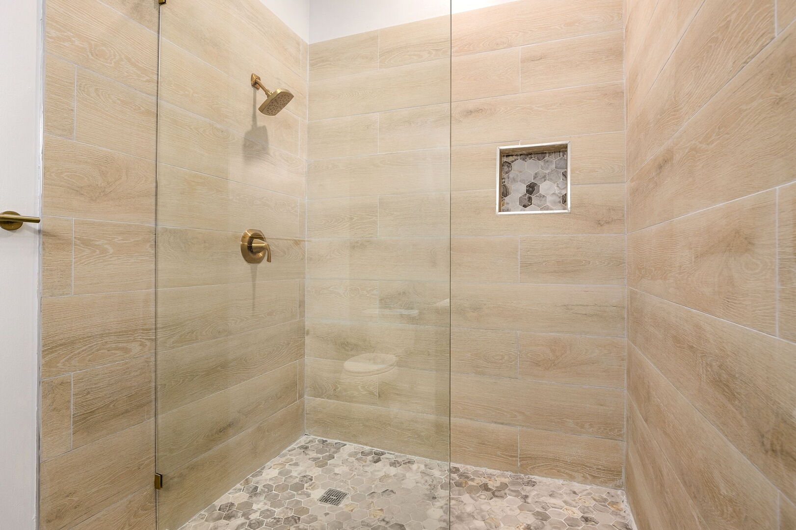 120 South State Street, Unit 4 Chicago, IL 60603 - Photo 29 of 33