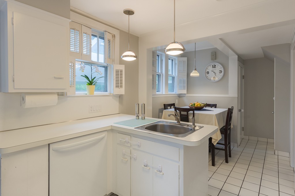 65 Morton Road Swampscott, MA 01907 - Photo 16 of 30 Gallery Image 16