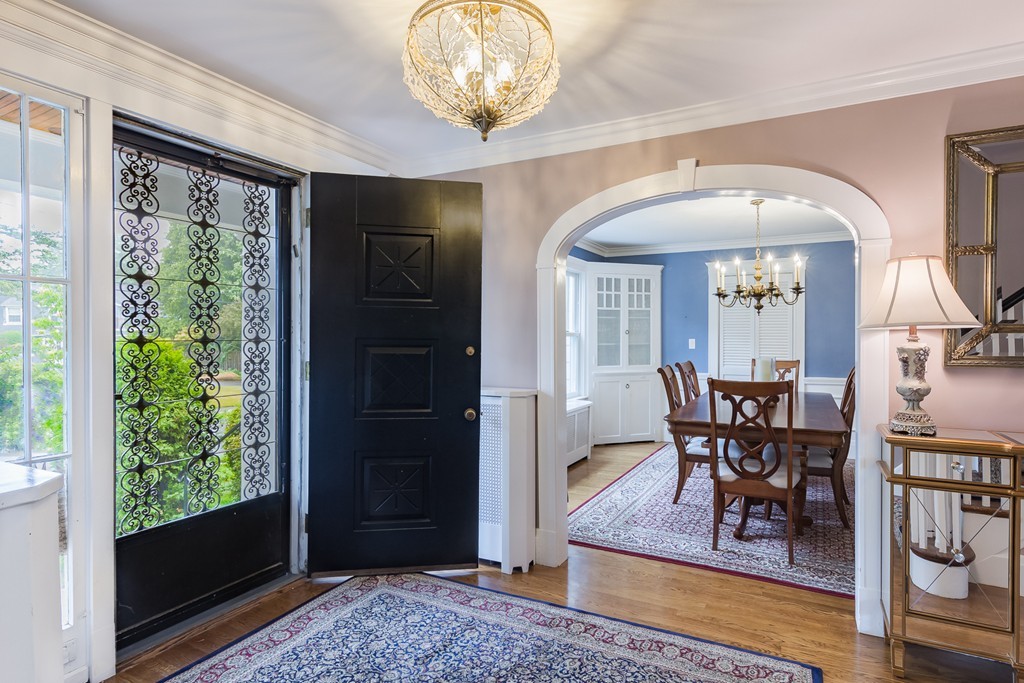 65 Morton Road Swampscott, MA 01907 - Photo 3 of 30 Gallery Image 3