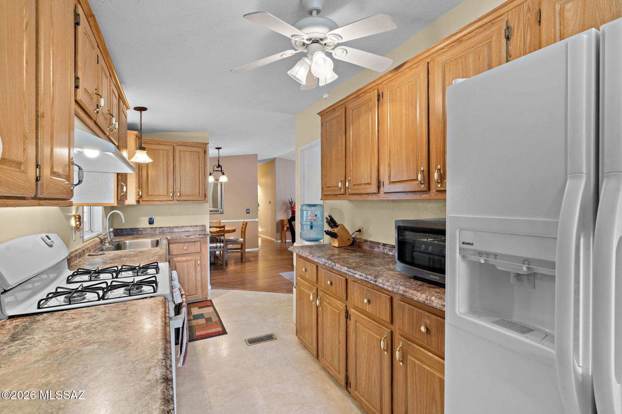 3825 South Aldon Road Tucson, AZ 85735 - Photo 6 of 30