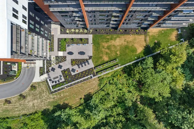 $958,000 | 125 Cambrian Way, Unit 619, Burlington, VT 05401