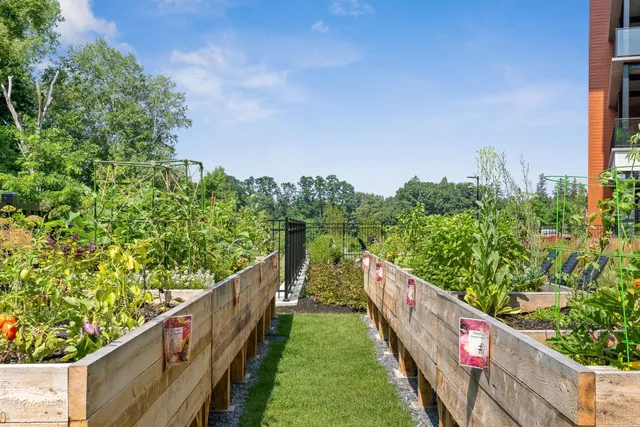 $958,000 | 125 Cambrian Way, Unit 619, Burlington, VT 05401