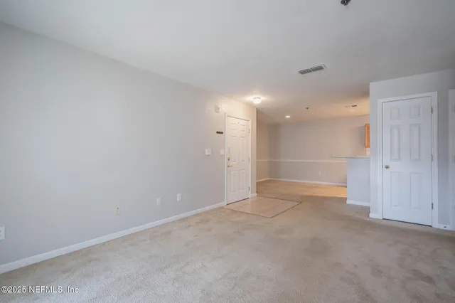 $200,000 | 30936 Paradise Cmns, Unit 217, Fernandina Beach, FL 32034