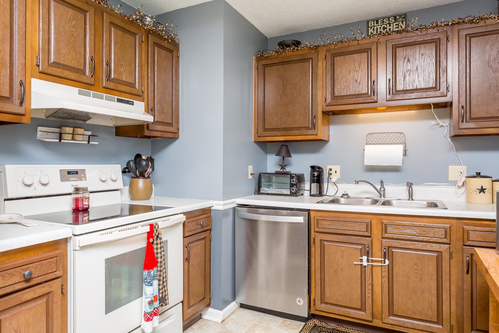 361 Ridge Court Timberville, VA 22853 - Photo 15 of 35 Gallery Image 15