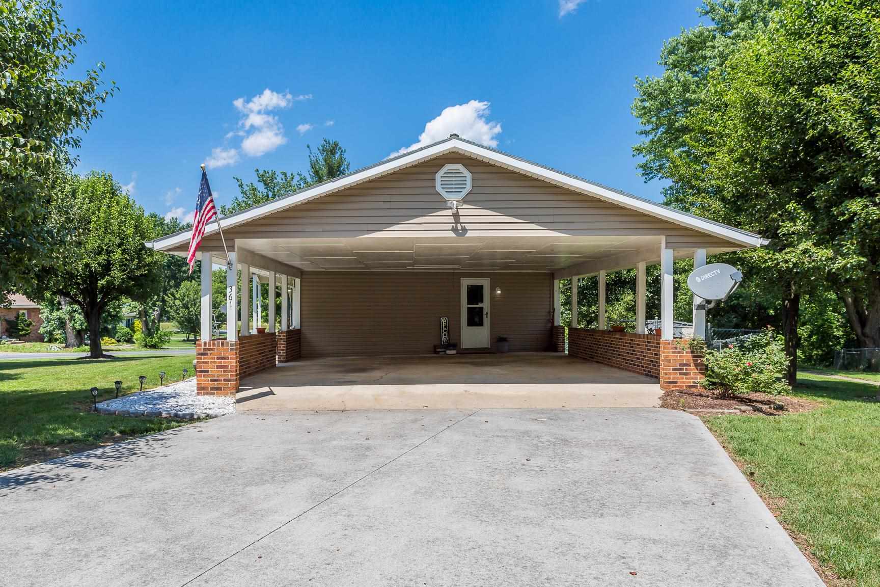 361 Ridge Court Timberville, VA 22853 - Photo 3 of 35 Gallery Image 3