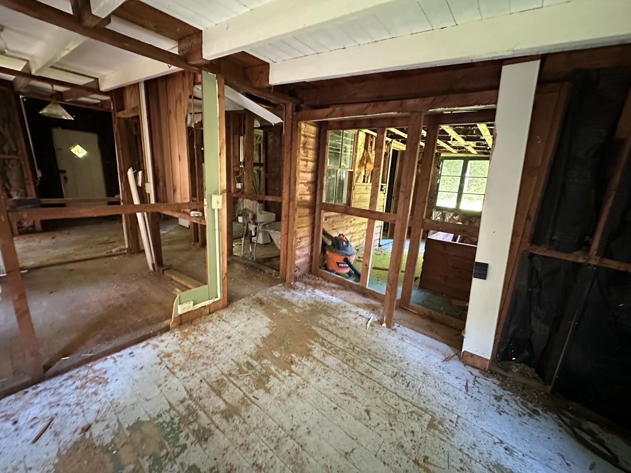 84 Signal Pine Road Putney, VT 05346 - Photo 12 of 15