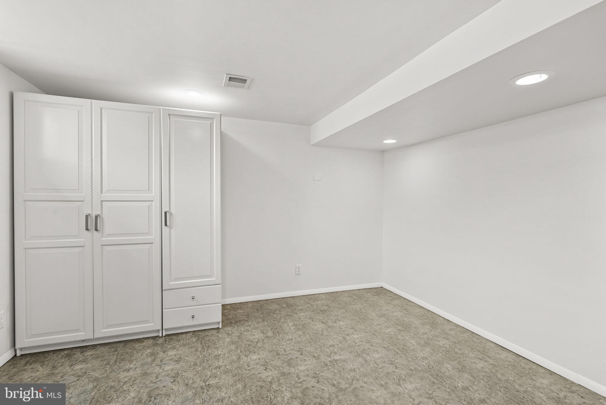 8700 50th Place College Park, MD 20740 - Photo 26 of 33 a view of an empty room