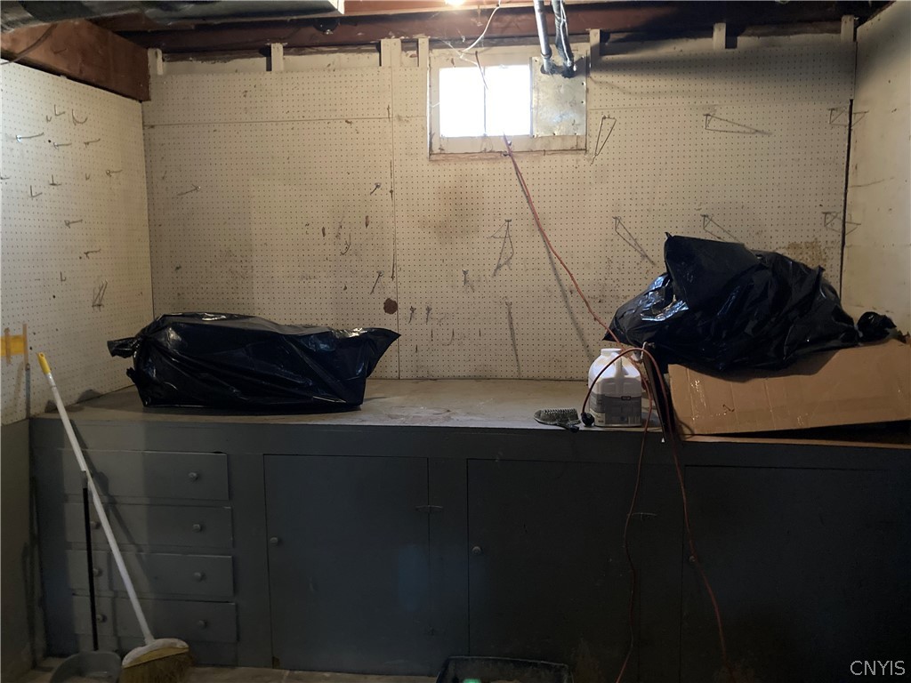 100 Kimble Road Vestal, NY 13850 - Photo 15 of 27