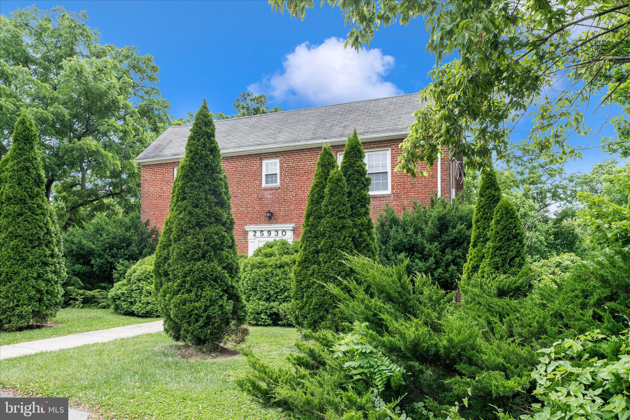 25930 Ridge Road Damascus, MD 20872 - Photo 57 of 62 Exterior Front