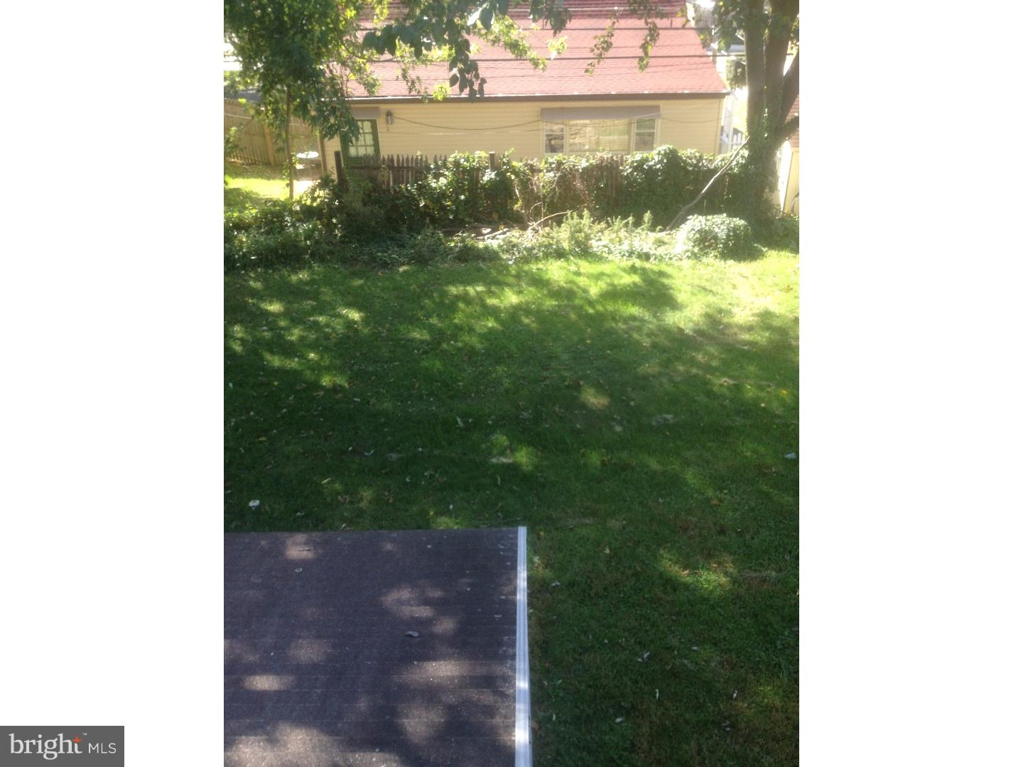 636 Colebrook Road Philadelphia, PA 19115 - Photo 8 of 20 View in Back