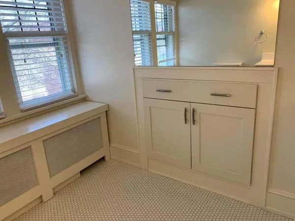 $3,295 | 2907 East Hampshire Avenue, Milwaukee, WI 53211