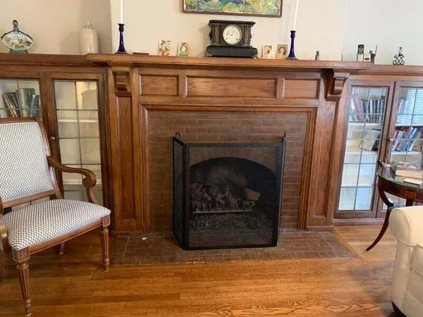 $3,295 | 2907 East Hampshire Avenue, Milwaukee, WI 53211