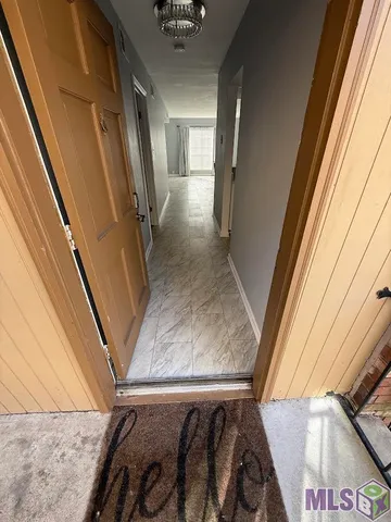 $1,800 | 3320 North Arnoult Road, Unit 211, Metairie, LA 70002