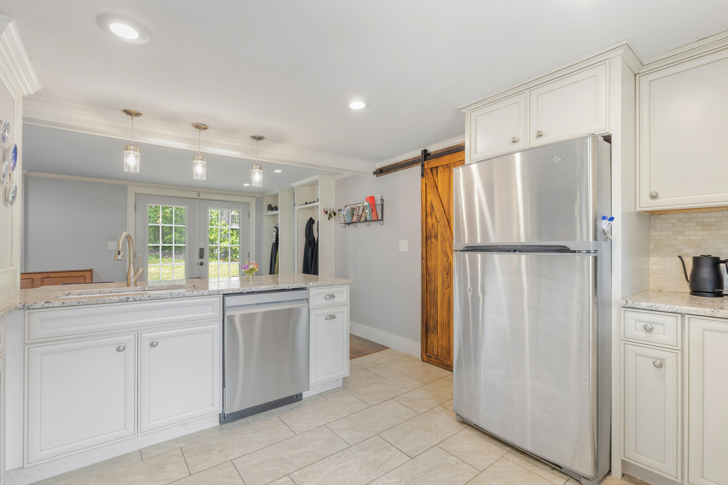 236 Ray Street Portland, ME 04103 - Photo 14 of 36 236 ray st portland-22