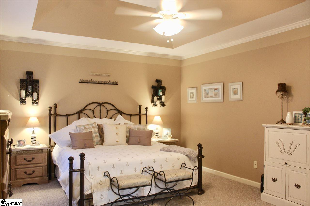 19 English Oak Road Simpsonville, SC 29681 - Photo 19 of 36 Gallery Image 19