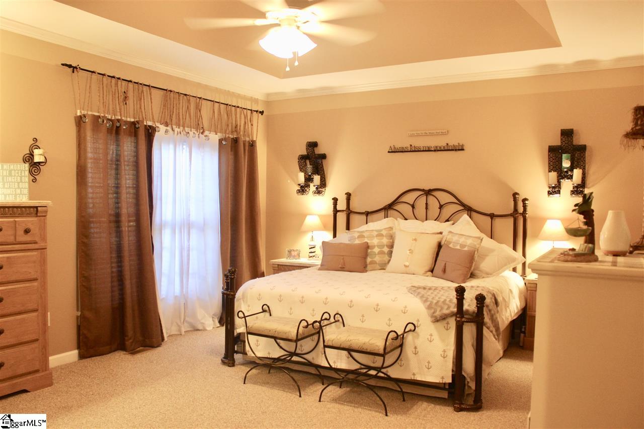 19 English Oak Road Simpsonville, SC 29681 - Photo 20 of 36 Gallery Image 20