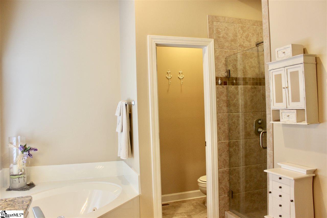 19 English Oak Road Simpsonville, SC 29681 - Photo 23 of 36 Gallery Image 23