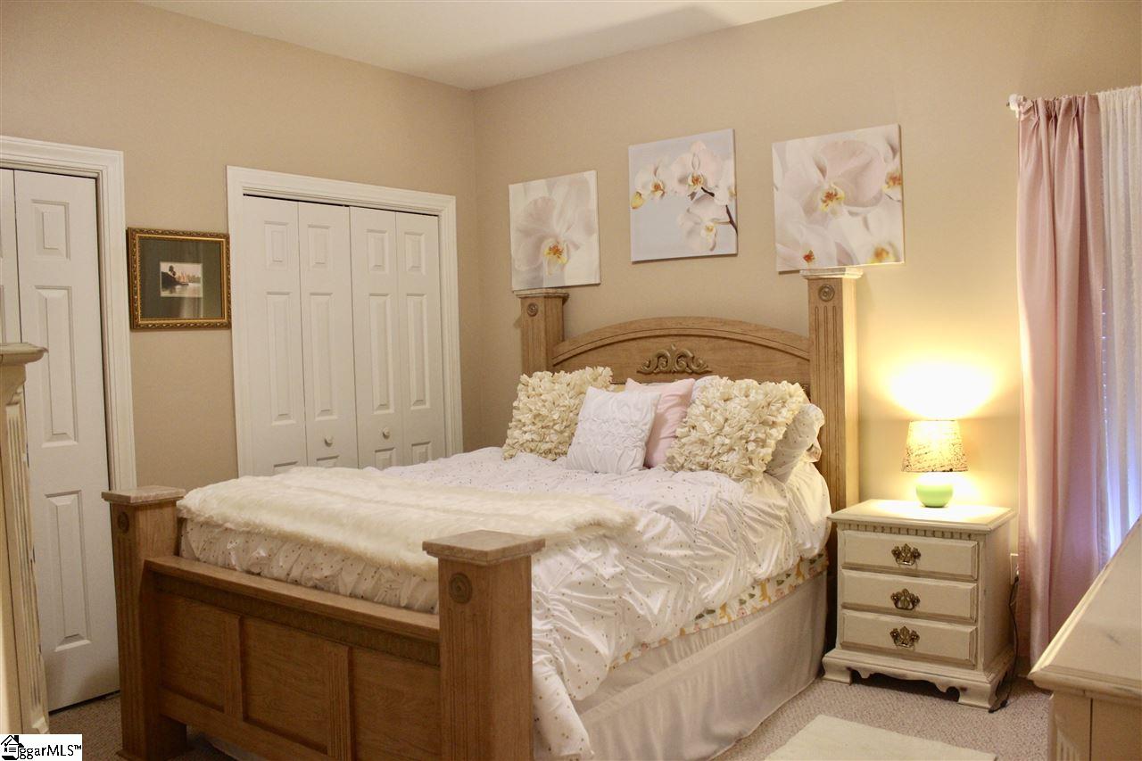 19 English Oak Road Simpsonville, SC 29681 - Photo 27 of 36 Gallery Image 27