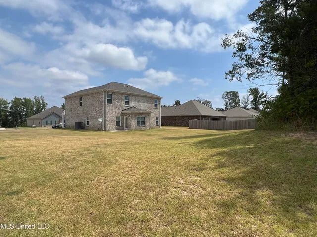 $2,600 | 2427 Hyacinth Lane, Hernando, MS 38632