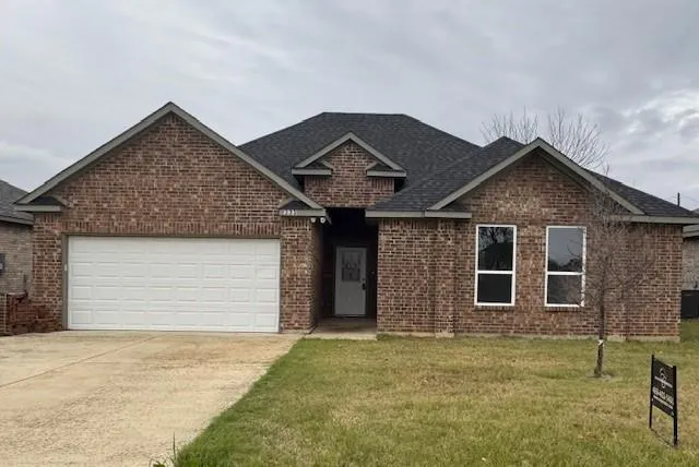 $249,000 | 333 Port Drive, Gun Barrel City, TX 75156