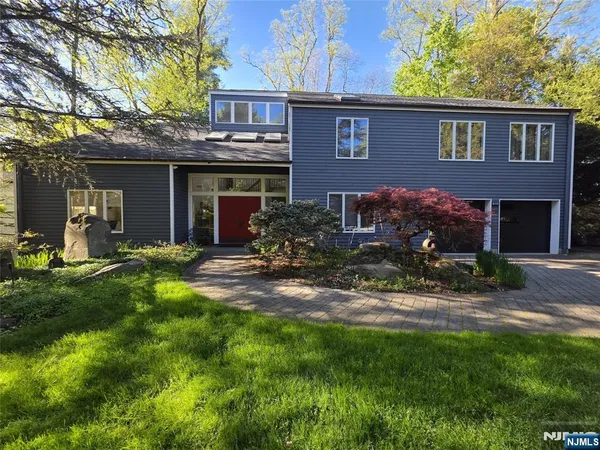 $7,800 | 33 Cedar Lane, Closter, NJ 07624