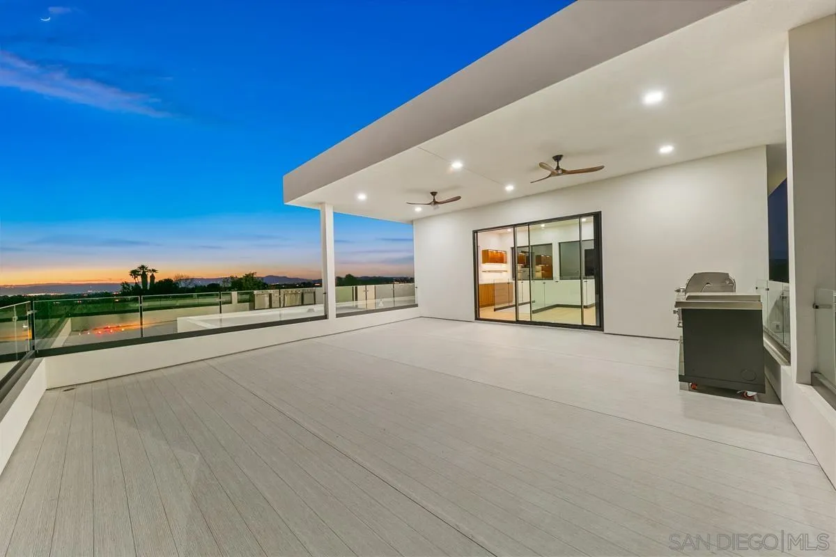 41955 Altanos Road Temecula, CA 92592 - Photo 18 of 64