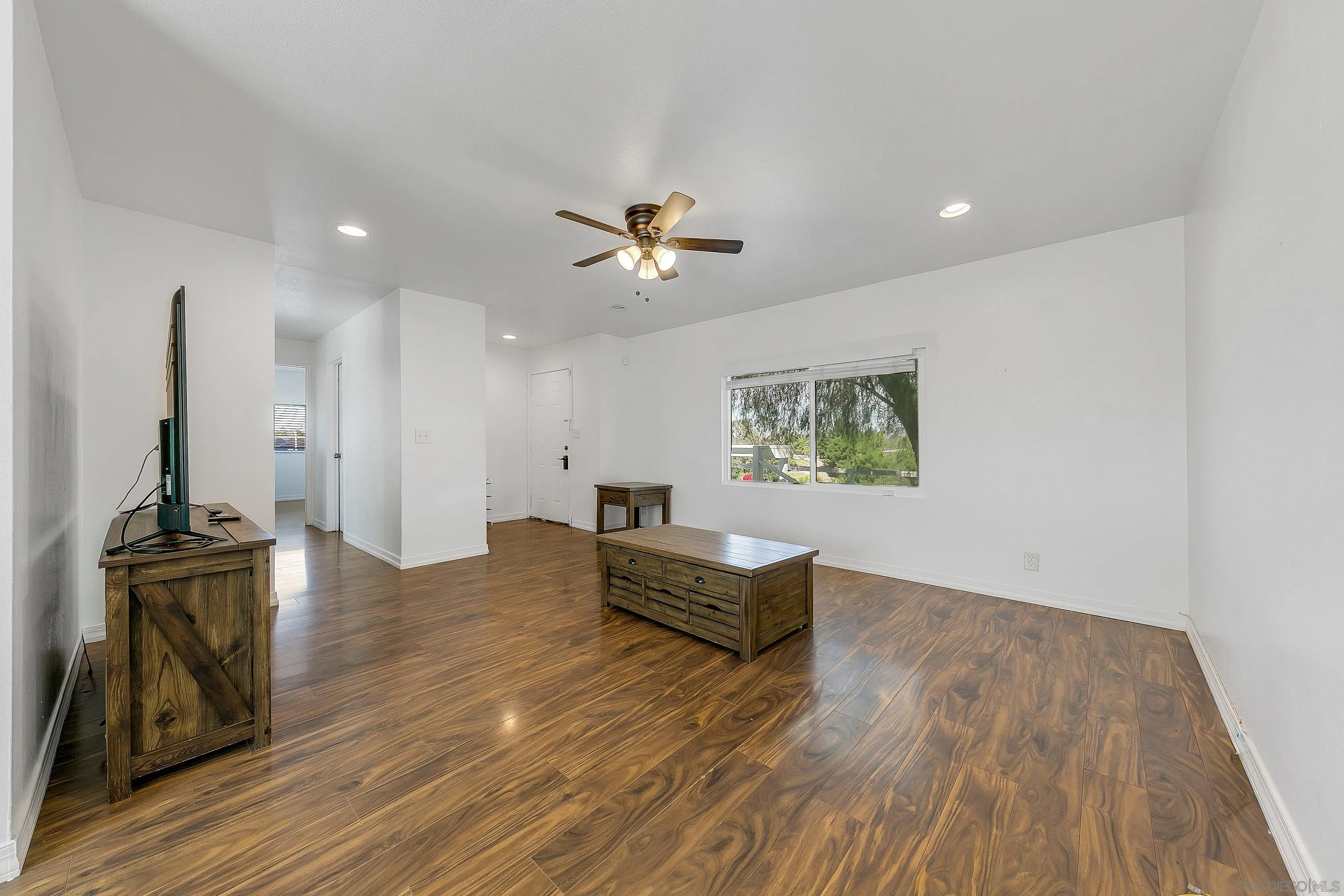 41955 Altanos Road Temecula, CA 92592 - Photo 61 of 64