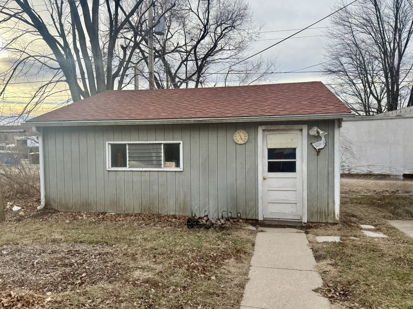 131 West Erie Street Spring Valley, IL 61362 - Photo 5 of 20 a house with a outdoor space
