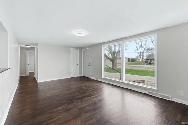 $259,900 | 7732 Hosler Road, Leo, IN 46765