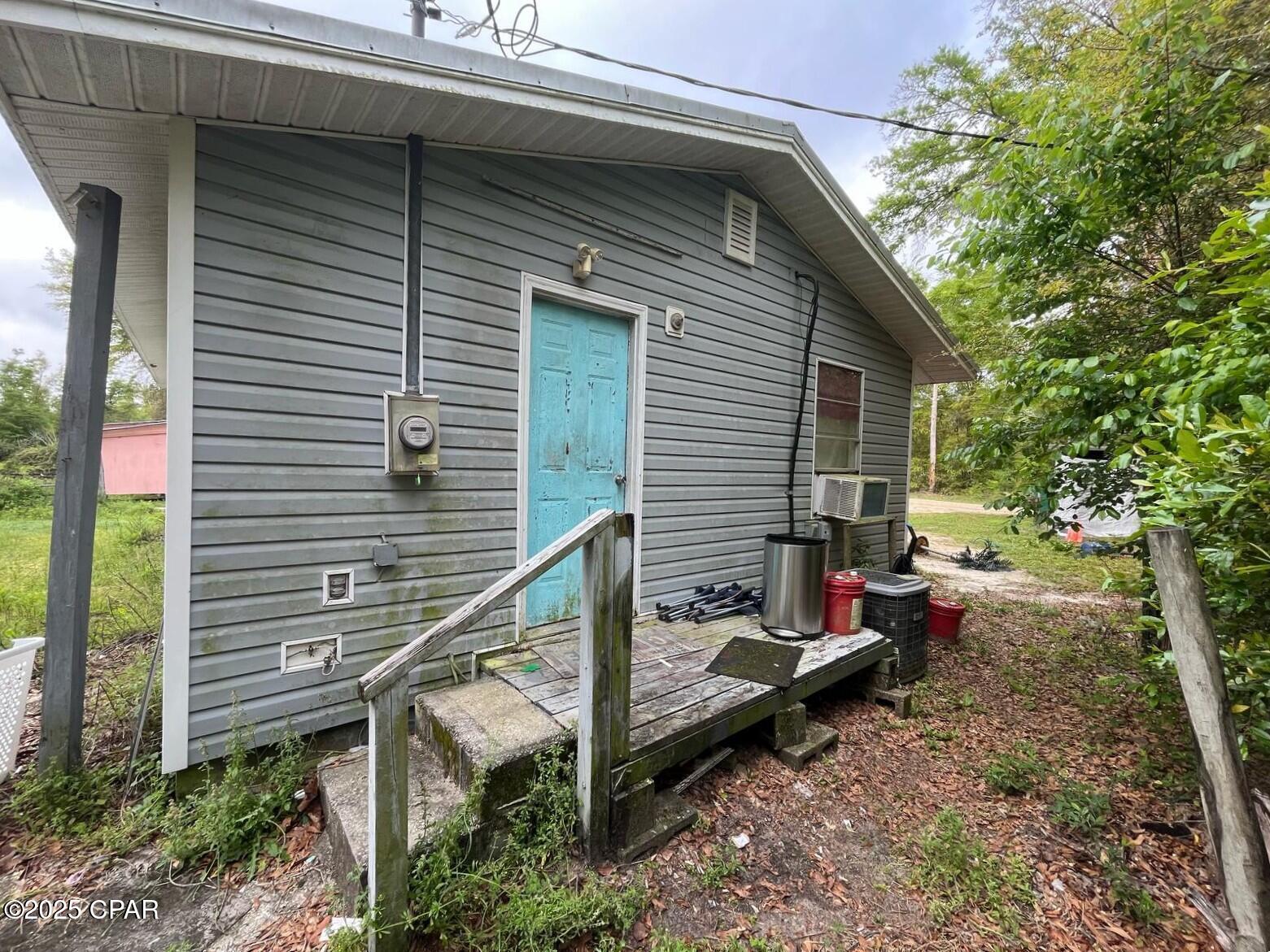 2366 Franklin Loop Marianna, FL 32446 - Photo 2 of 15