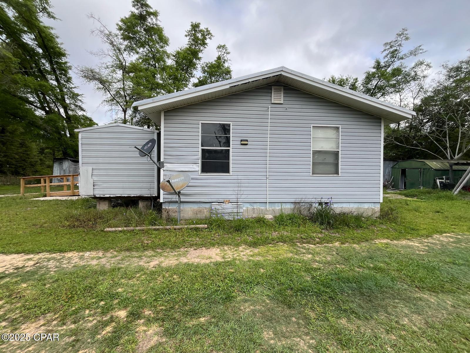 2366 Franklin Loop Marianna, FL 32446 - Photo 5 of 15