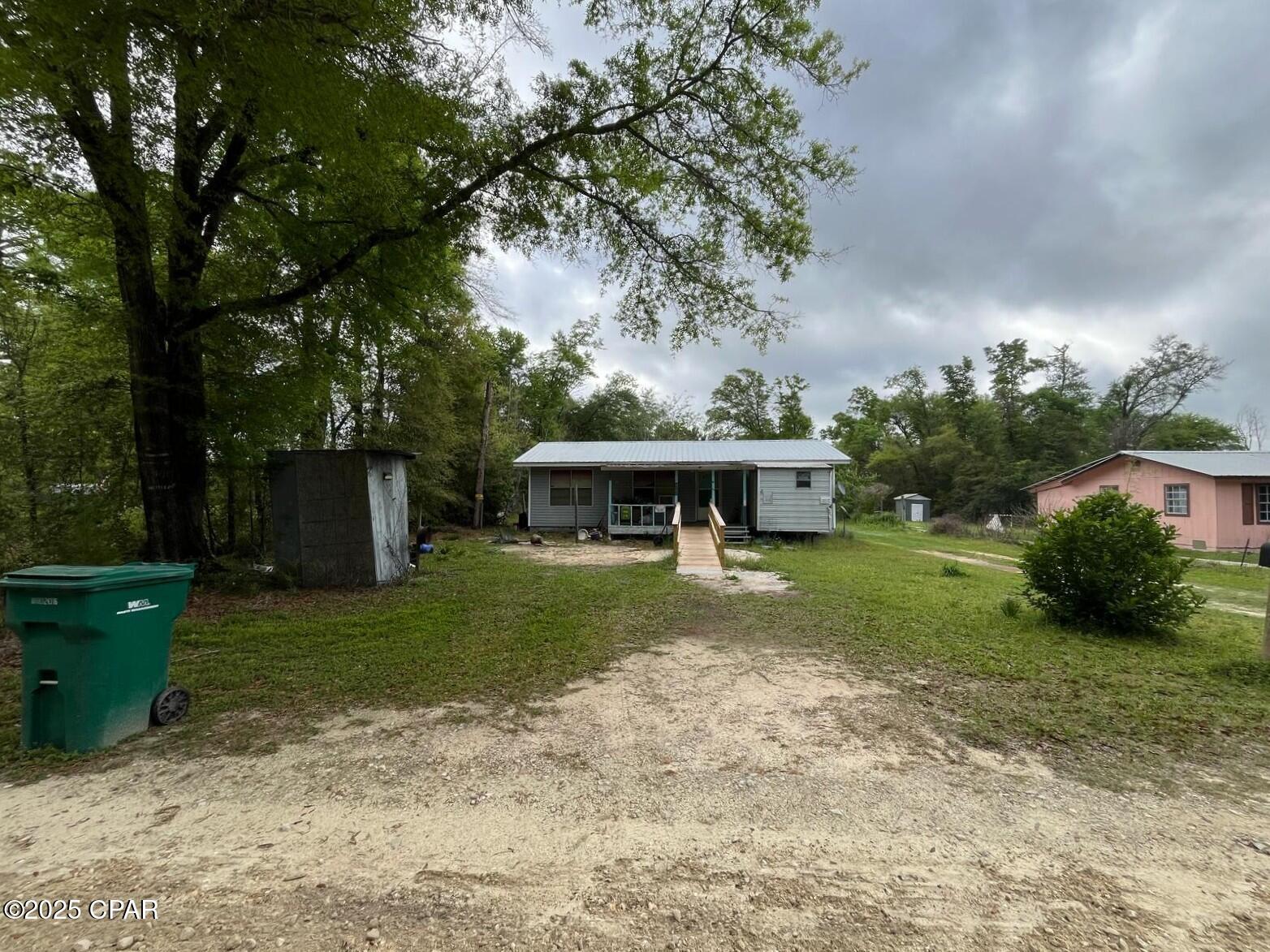 2366 Franklin Loop Marianna, FL 32446 - Photo 6 of 15