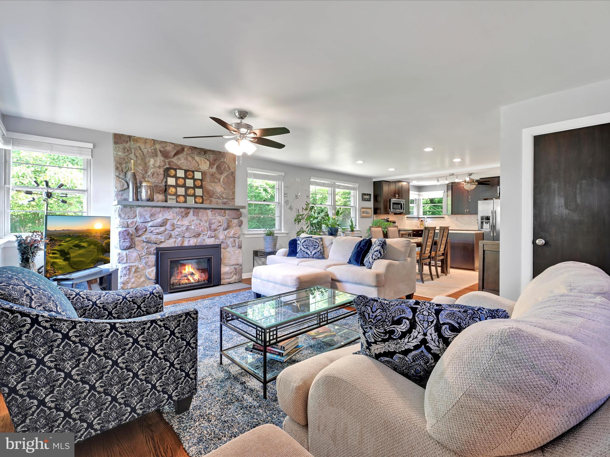 407 Vaughn Road Royersford, PA 19468 - Photo 6 of 32 Open Layout is Sure to Please
