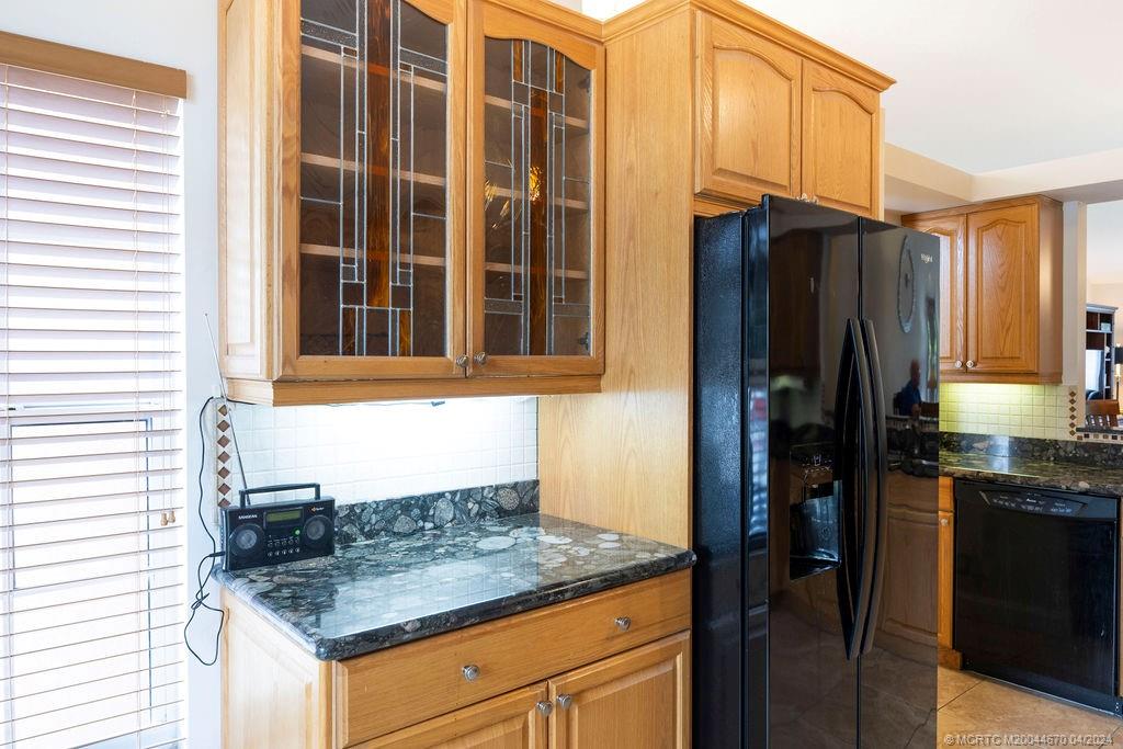 3027 Casa Rio Court Riviera Beach, FL 33418 - Photo 11 of 20 Gallery Image 11