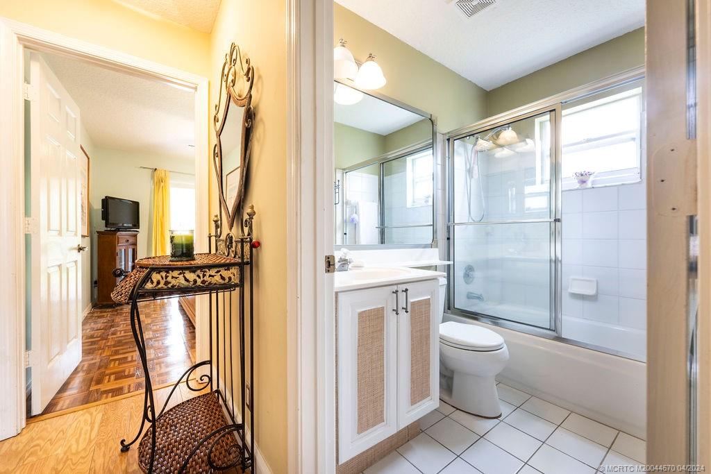 3027 Casa Rio Court Riviera Beach, FL 33418 - Photo 17 of 20 Gallery Image 17