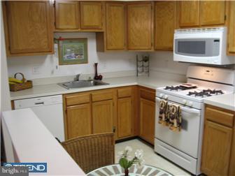 2507 Stokes Road Mount Laurel, NJ 08054 - Photo 4 of 12 Kitchen