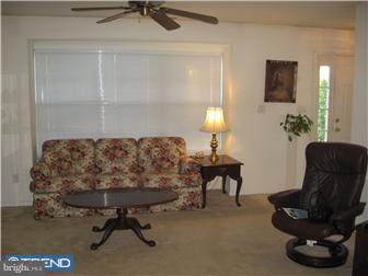 2507 Stokes Road Mount Laurel, NJ 08054 - Photo 5 of 12 Great Room