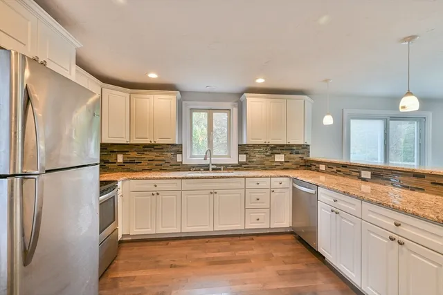 $399,900 | 14 Colonial Road, Webster, MA 01570