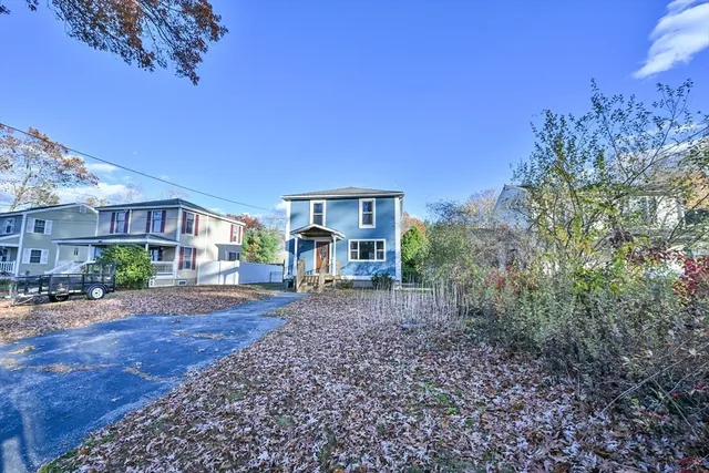 $399,900 | 14 Colonial Road, Webster, MA 01570