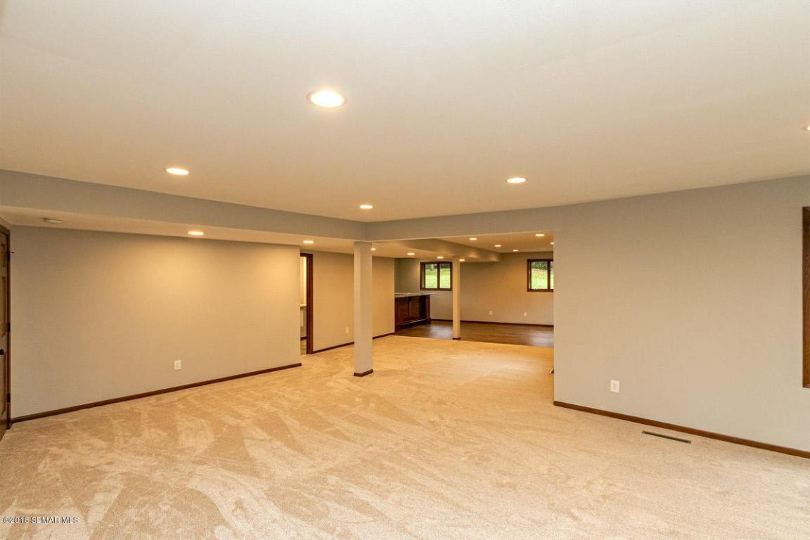 1260 60th Street Southwest Rochester, MN 55902 - Photo 17 of 38