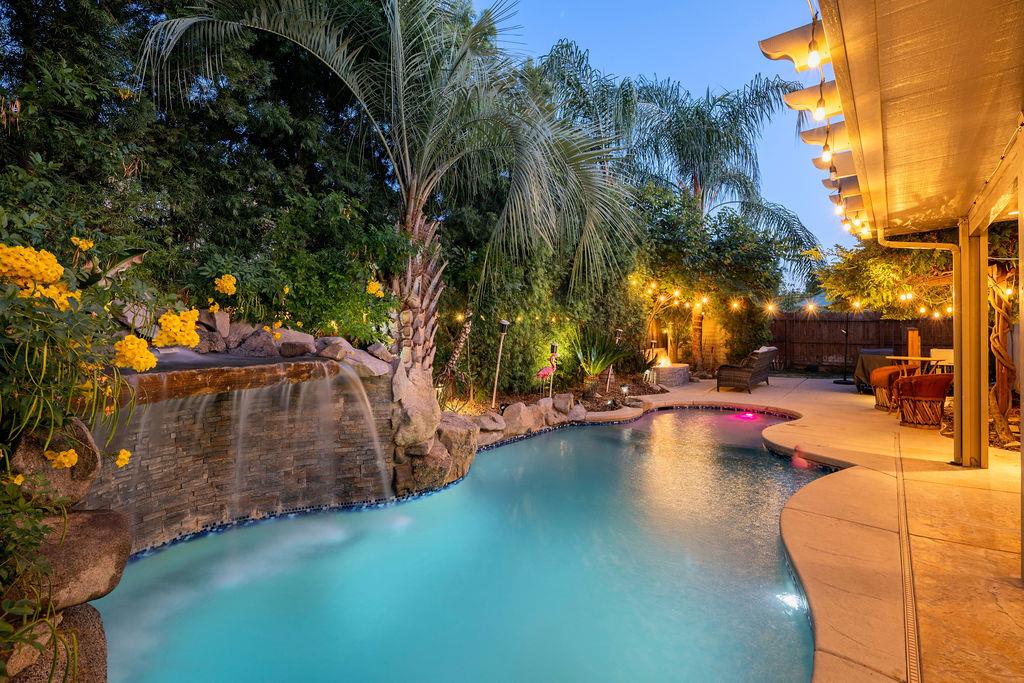 602 South Filbert Avenue Fresno, CA 93727 - Photo 44 of 50 a view of swimming pool with a patio