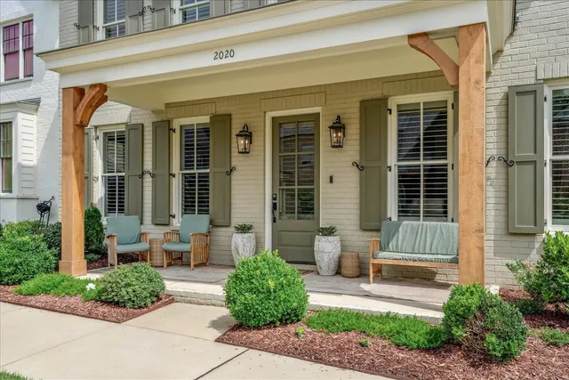 $570,000 | 2020 Elzey Avenue, Memphis, TN 38104