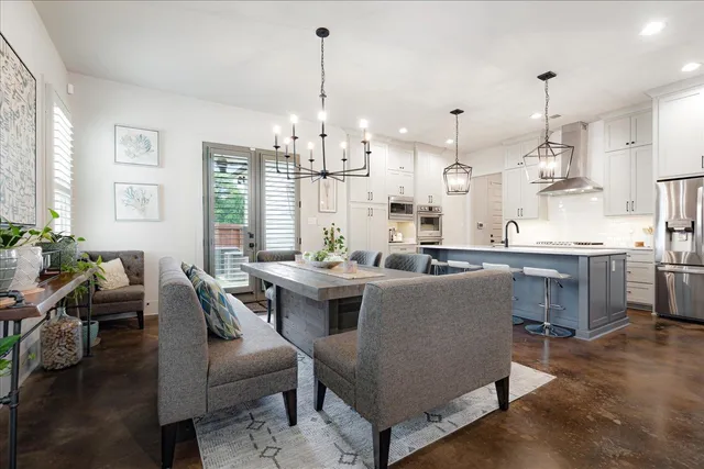 $570,000 | 2020 Elzey Avenue, Memphis, TN 38104