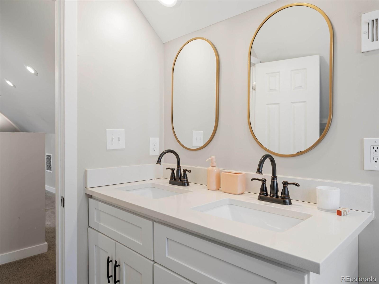 3443 Lawrence Street Denver, CO 80205 - Photo 14 of 26